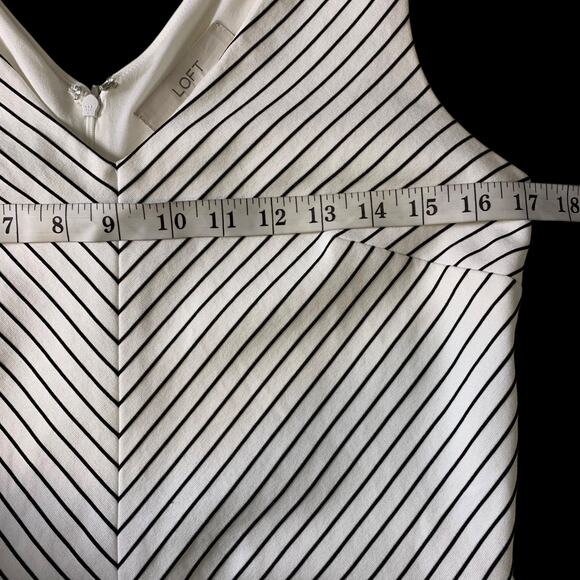 Loft Dress Women's Size 10 Black White Sleeveless Fit & Flare Back Zip Lined - Picture 7 of 8